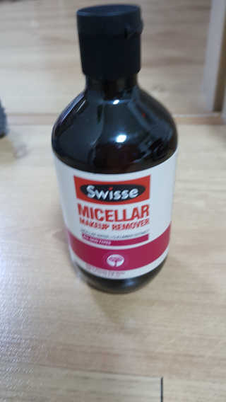 SWISSE 스위스 미셀라 메이크업 리무버 — 5점을 준 리뷰어가 2019년 12월 올린 사용 사진