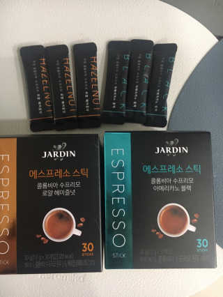 (주)쟈뎅 쟈뎅 에스프레소 스틱 [블랙+헤이즐넛 set] — 5점을 준 리뷰어가 2020년 3월 올린 사용 사진