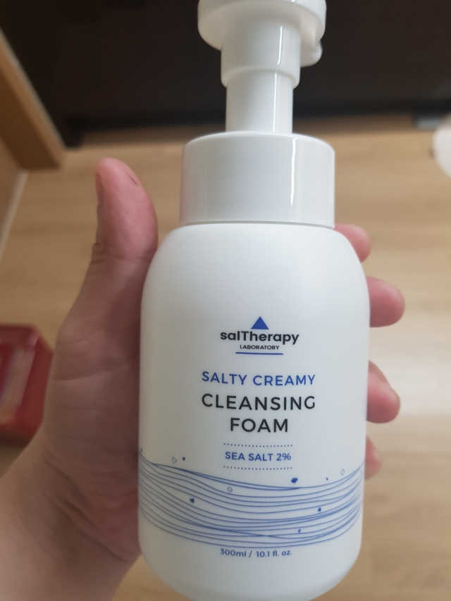 솔티 크리미 클렌징폼 300ml 리뷰 사진