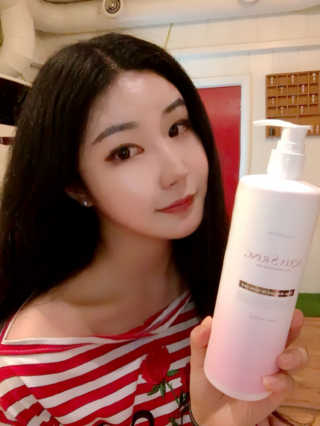 아쿠아큐링 아쿠아S링 퓨어리프레싱 헤어케어 500ml — 4.67점을 준 리뷰어가 2018년 7월 올린 사용 사진