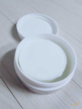 신소라 코스메틱 SINSOLA COSMETIC 신소라 모이스춰 클렌징 패드 — 5점을 준 리뷰어가 2017년 11월 올린 사용 사진