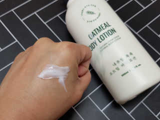 (주)에네스티 내추럴 촉촉  오트밀 바디로션 500ml — 5점을 준 리뷰어가 2019년 9월 올린 사용 사진