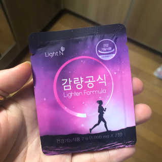 [감량공식] 다이어트 건강기능식품 — 4.5점을 준 리뷰어가 2019년 12월 올린 사용 사진