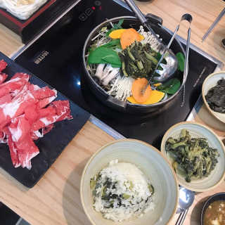 미스터시래기_수원점 [미스터시래기_수원]시래기샤브샤브와 꼬막무침2인SET — 4.33점을 준 리뷰어가 2019년 1월 올린 사용 사진