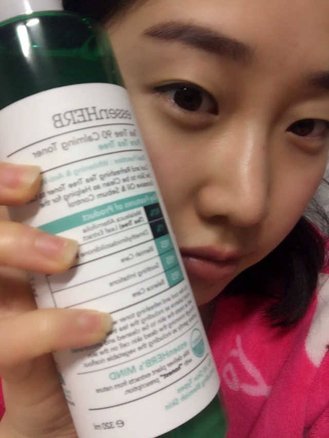 에센허브 티트리 90 카밍 토너 리뷰 사진