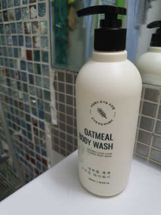 (주)에네스티 내추럴 촉촉  오트밀 바디워시 500ml — 5점을 준 리뷰어가 2020년 1월 올린 사용 사진