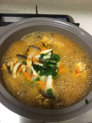 라면 그대로가 제일 맛있는 더엄마라면 — 4점을 준 리뷰어가 2019년 9월 올린 사용 사진