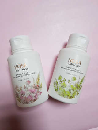 HOSA BODY WASH+BODY LOTION — 4.67점을 준 리뷰어가 2018년 4월 올린 사용 사진