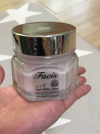 파시스 올인원 진주 화이트닝 크림 100ml — 5점을 준 리뷰어가 2019년 5월 올린 사용 사진