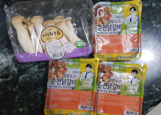뜰아채유통 춘천닭갈비덮밥소스와 머쉬마루 버섯 — 5점을 준 리뷰어가 2018년 12월 올린 사용 사진
