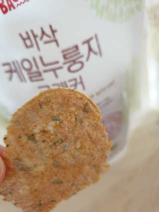 BASSAK 바삭 유기농 현미 누룽지 크래커 3종 — 4점을 준 리뷰어가 2019년 10월 올린 사용 사진