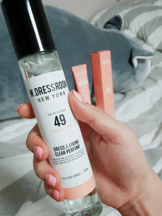 더블유드레스룸 드레스퍼퓸 150ml — 5점을 준 리뷰어가 2018년 8월 올린 사용 사진