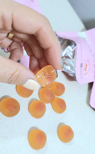 락토조이 구미젤리 복숭아맛 — 5점을 준 리뷰어가 2019년 10월 올린 사용 사진