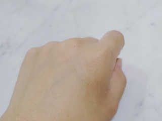 [후르디아] 모공케어 겉보속촉 여름 수분크림 — 5점을 준 리뷰어가 2019년 7월 올린 사용 사진