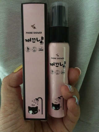 쏘닷B 휴대폰 살균소독제 깨끄냥 — 5점을 준 리뷰어가 2017년 6월 올린 사용 사진