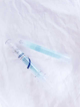 23years old 바데카실 프로 엑스퍼트 앰플 — 5점을 준 리뷰어가 2018년 7월 올린 사용 사진