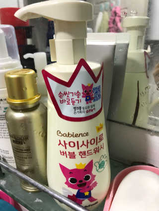 베비언스 핑크퐁 사이사이로 버블 핸드워시 — 5점을 준 리뷰어가 2017년 9월 올린 사용 사진