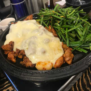 고향원조숯불닭갈비 [고향산천원조숯불닭갈비] 뼈없는 숯불닭갈비 2인세트 — 5점을 준 리뷰어가 2018년 10월 올린 사용 사진