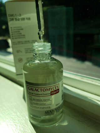 [마녀 공장] 발가락 토미 니아신 에센스 50ml — 4.67점을 준 리뷰어가 2018년 8월 올린 사용 사진