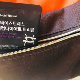 뉴트리네이처 굿바이 스트레스 웰컴 다이어트 트리플 — 3점을 준 리뷰어가 2019년 10월 올린 사용 사진