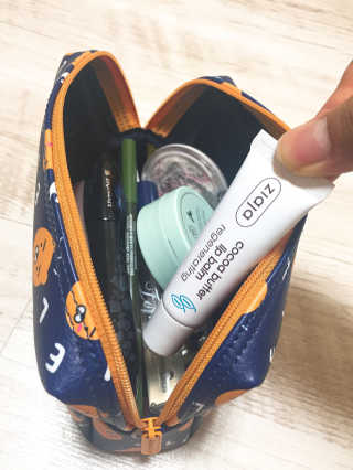 지아자 코코아버터 립밤, 오렌지버터 립밤, 내추럴 올리브 립밤 — 3.5점을 준 리뷰어가 2016년 9월 올린 사용 사진