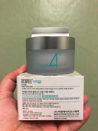아크웰 아쿠아 클리니티 수분크림 — 4.17점을 준 리뷰어가 2018년 10월 올린 사용 사진