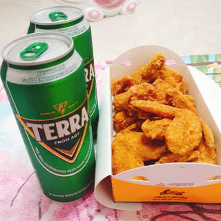 [치킨마루]-  빠사칸윙봉현미 + 콜라 500ml — 5점을 준 리뷰어가 2019년 7월 올린 사용 사진