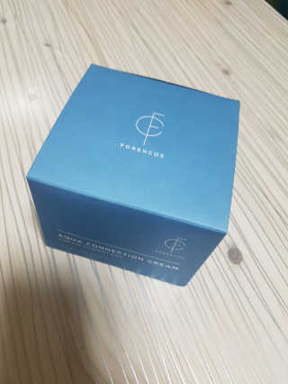 포렌코즈 아쿠아 커넥션 크림 — 4.5점을 준 리뷰어가 2017년 8월 올린 사용 사진