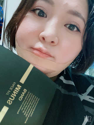 아이디플라코스메틱 아이디 페이스핏 마이너스 밴드 — 5점을 준 리뷰어가 2019년 12월 올린 사용 사진