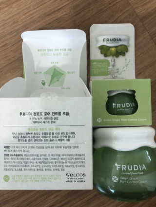 [후르디아] 모공케어 겉보속촉 여름 수분크림 — 5점을 준 리뷰어가 2019년 7월 올린 사용 사진
