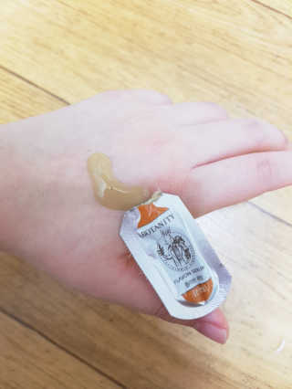 보타니티 [홍]조[진]정[결]케어 플라본 세럼 — 4점을 준 리뷰어가 2018년 5월 올린 사용 사진