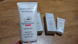 지고트 화이트닝 유브이 썬블럭 크림 70ml,1+1 — 5점을 준 리뷰어가 2019년 7월 올린 사용 사진