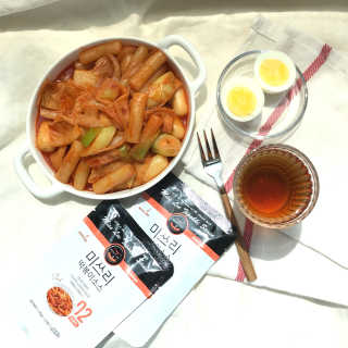 미쓰리떡볶이 just 10 min 패키지 — 4점을 준 리뷰어가 2018년 5월 올린 사용 사진