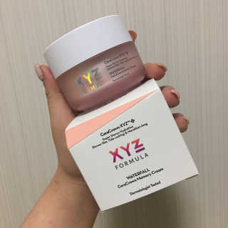 XYZ FORMULA 워터폴 라인 세라크라운 메모리 크림 — 4.67점을 준 리뷰어가 2018년 2월 올린 사용 사진