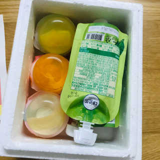 데르뜨 떠먹는 과일 3종, 짜먹는 과일 2종 총 10개 체험 — 5점을 준 리뷰어가 2020년 3월 올린 사용 사진