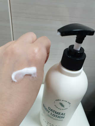 (주)에네스티 내추럴 촉촉  오트밀 바디로션 500ml — 4점을 준 리뷰어가 2020년 3월 올린 사용 사진