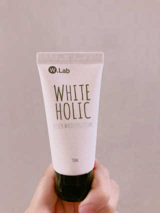 더블유랩 화이트홀릭 50ml — 4.33점을 준 리뷰어가 2018년 7월 올린 사용 사진