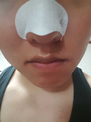 오리지널 미팩토리 3단 돼지코팩 5매입 X 2 — 4.33점을 준 리뷰어가 2018년 7월 올린 사용 사진