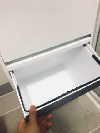 창신리빙 [FRANCO 스탠드 분리수거함2단] 똑똑한 수납이야기 — 3.5점을 준 리뷰어가 2018년 8월 올린 사용 사진