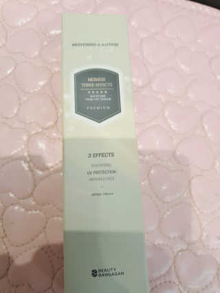 메이메리 쓰리이펙츠 모이스처 톤업크림 50ml — 5점을 준 리뷰어가 2019년 12월 올린 사용 사진