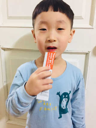 에이토솔루션 비타민D 젤리 스틱 — 5점을 준 리뷰어가 2019년 1월 올린 사용 사진