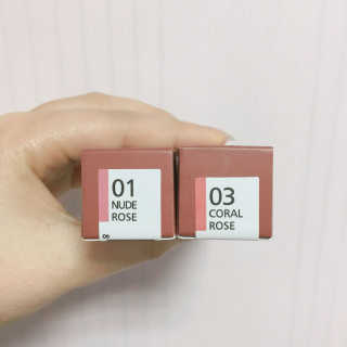 라네베 로즈 벨벳 립스틱 — 4.5점을 준 리뷰어가 2018년 2월 올린 사용 사진