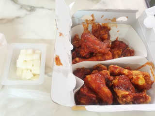 [치킨마루]-  빠사칸레드 + 콜라 500ml — 3.5점을 준 리뷰어가 2019년 5월 올린 사용 사진
