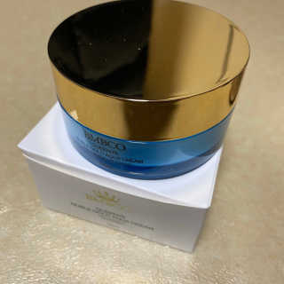 비엠비코 퀸79 노블 골드 아쿠아 크림 — 5점을 준 리뷰어가 2020년 2월 올린 사용 사진