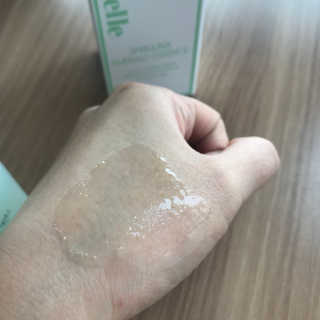 블랑벨 스피루리나 에메랄드 에센스 — 3.67점을 준 리뷰어가 2018년 2월 올린 사용 사진