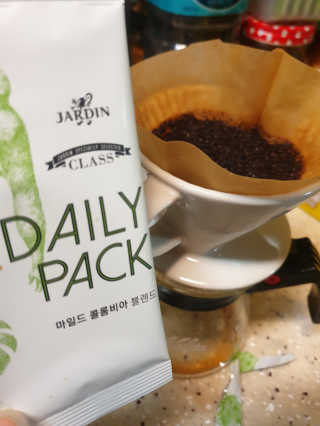 (주)쟈뎅 [쟈뎅] 클래스 신선한 하루 원두+여과지 SET — 5점을 준 리뷰어가 2019년 3월 올린 사용 사진