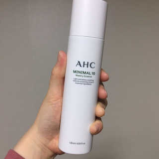 AHC 에이 에이치 씨 미니멀 10 워터리 에센스 — 5점을 준 리뷰어가 2018년 11월 올린 사용 사진