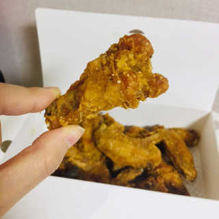 [치킨마루]-  빠사칸윙봉현미 + 콜라 500ml — 5점을 준 리뷰어가 2019년 7월 올린 사용 사진