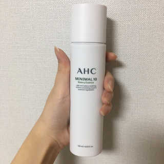 AHC 에이 에이치 씨 미니멀 10 워터리 에센스 — 4점을 준 리뷰어가 2018년 12월 올린 사용 사진