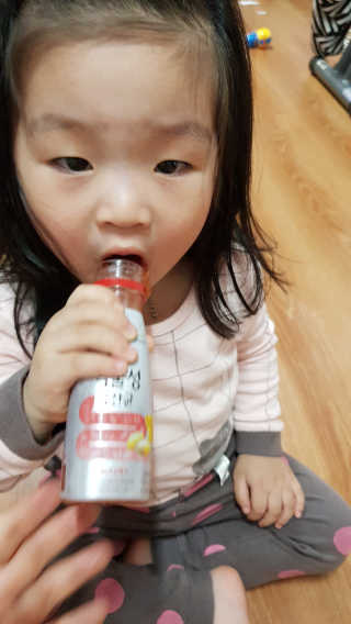 풀무원 식물성유산균 레드앤오메가 + 푸룬앤바이오 — 5점을 준 리뷰어가 2018년 11월 올린 사용 사진